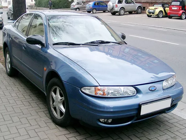 Dịch vụ thay Kính chắn gió xe Chevrolet Alero tận nơi